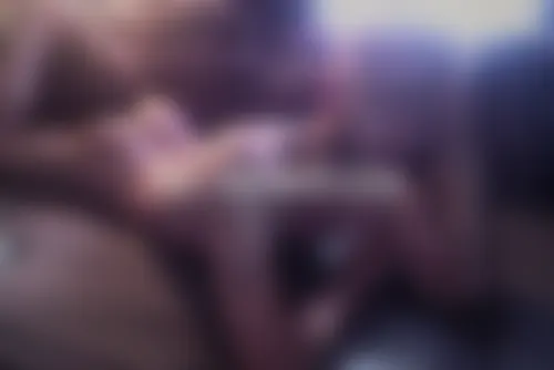 Bogoss gay tatoué cherche bear viril à Grenoble pour plan baise