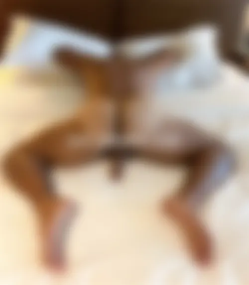 Renoi musclé ch mec dominateur pour sexe à l'hôtel (Marseille)