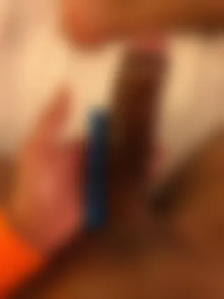 Belle bite black de 22 cm cherche un jeune minet pompeur à Créteil