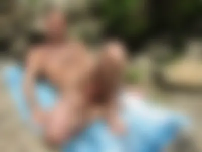 Pompier homo poilu dominateur et naturiste de Toulon cherche plan cul